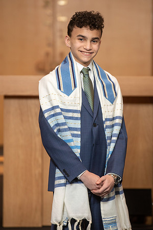 EliasG_Main0017