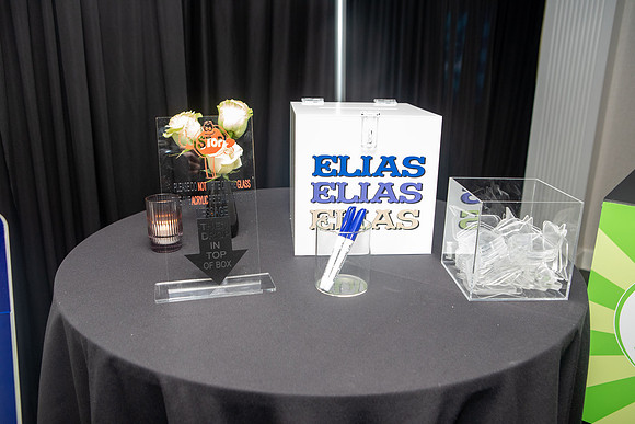EliasG_Main0185