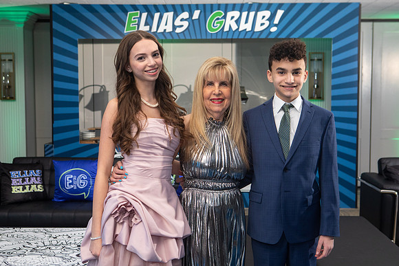 EliasG_Main0272
