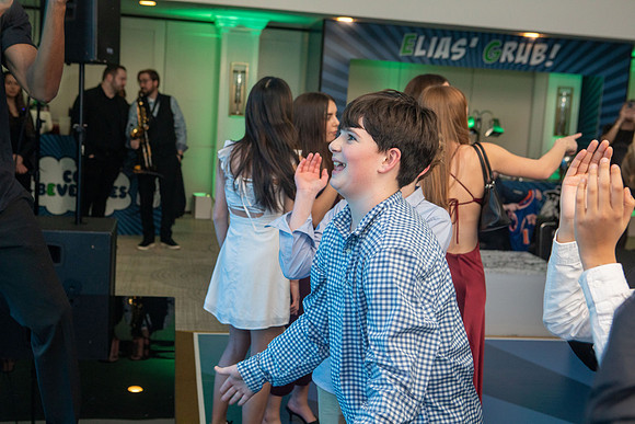 EliasG_Main0365
