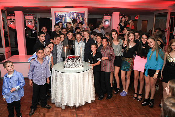 MaxParty-419