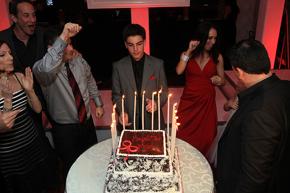 MaxParty-429