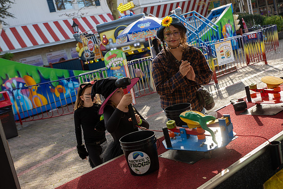 Adventureland-0122