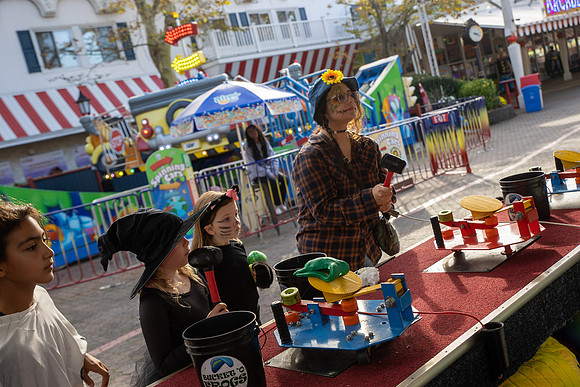 Adventureland-0121