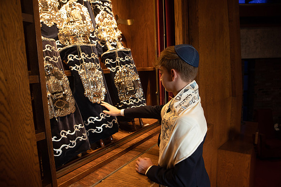 MLevine_Temple-0099