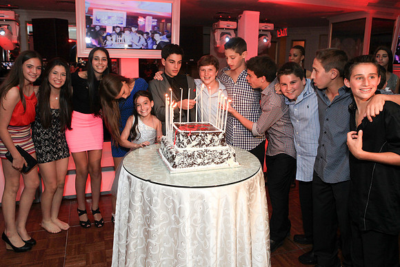 MaxParty-414